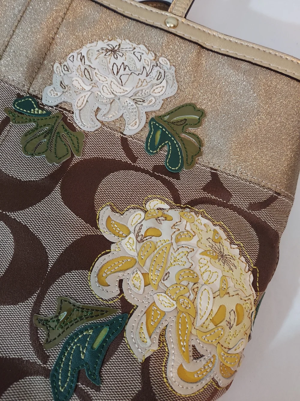 Coach Signature Stripe Floral Chrysanthemum Tote Gold Khaki Jacquard 12204